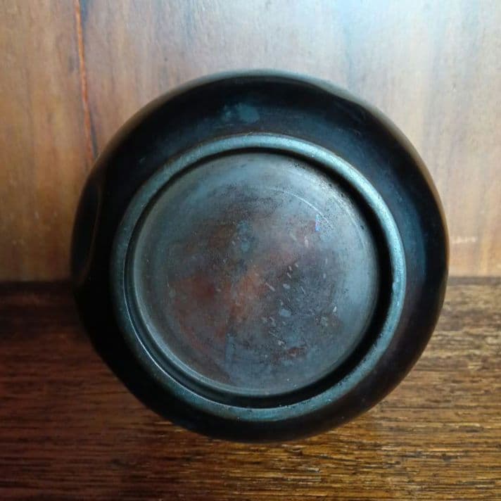 銅製　丸型蓋付き容器　灰皿　凹み有　ヴィンテージ　花器