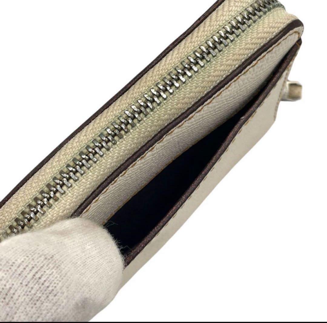 【Disneyコラボ 】Coach ミニーマウス 折り財布 ラウンドファスナー