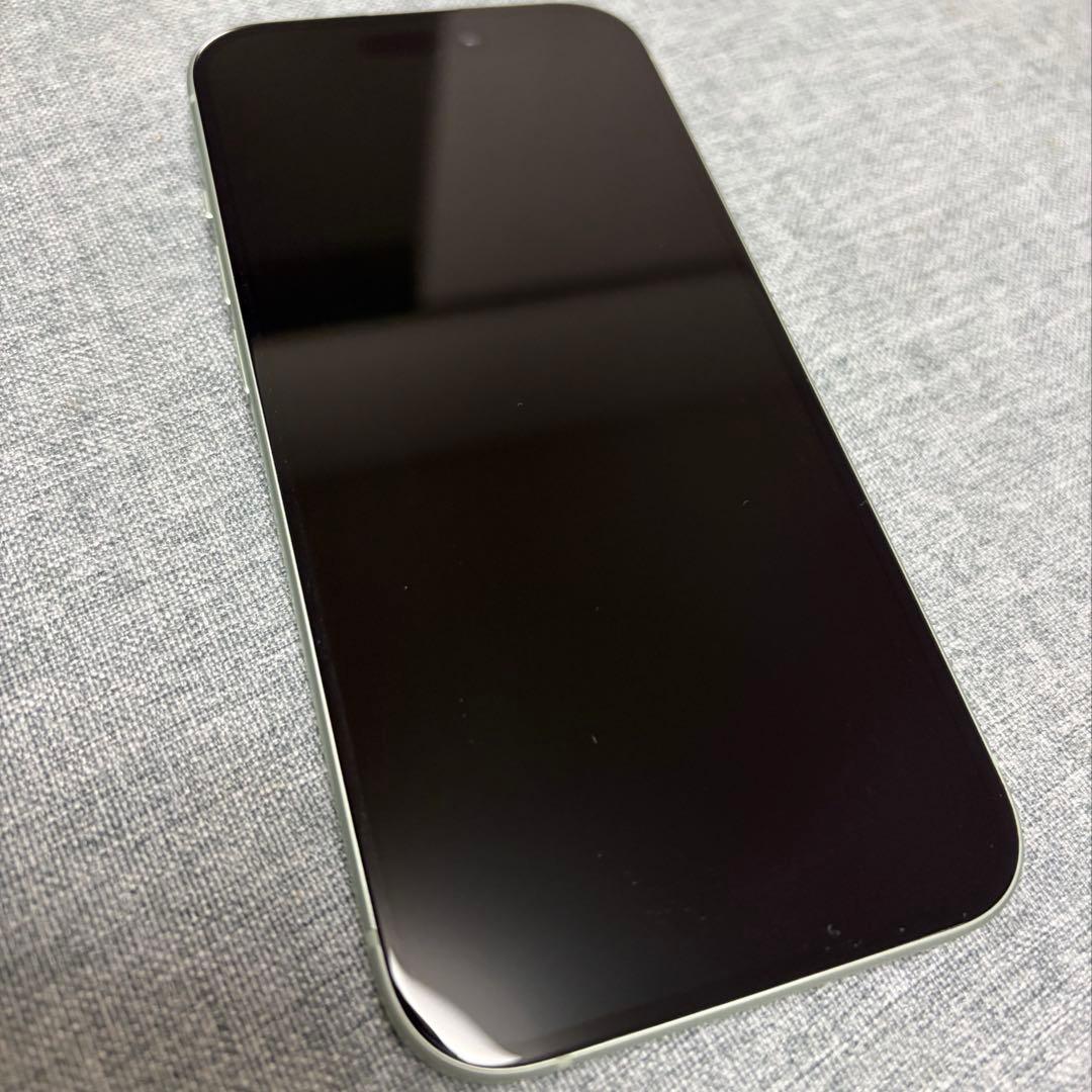 iPhone 15 グリーン128GB