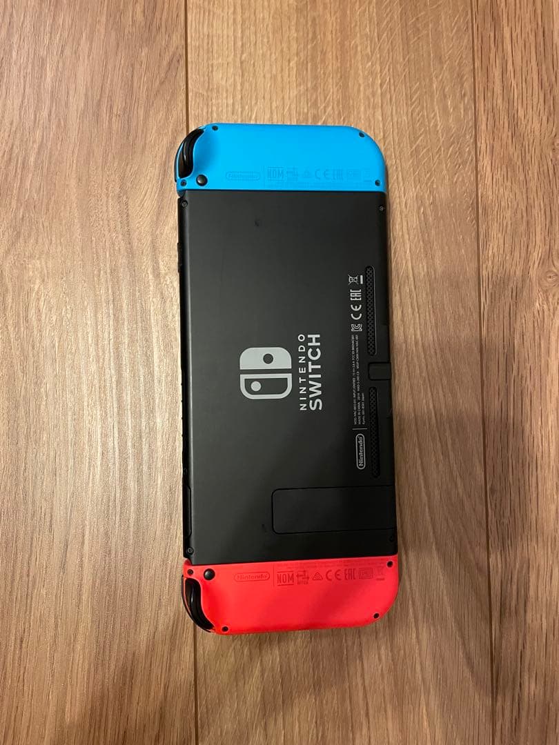 【極美品】Nintendo Switch 本体 青/赤 +付属品一式