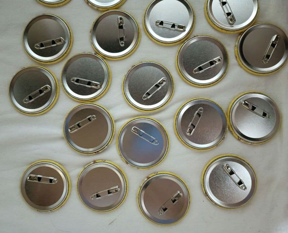 すとぷり　るぅと　缶バッチ　2022　summer デフォ