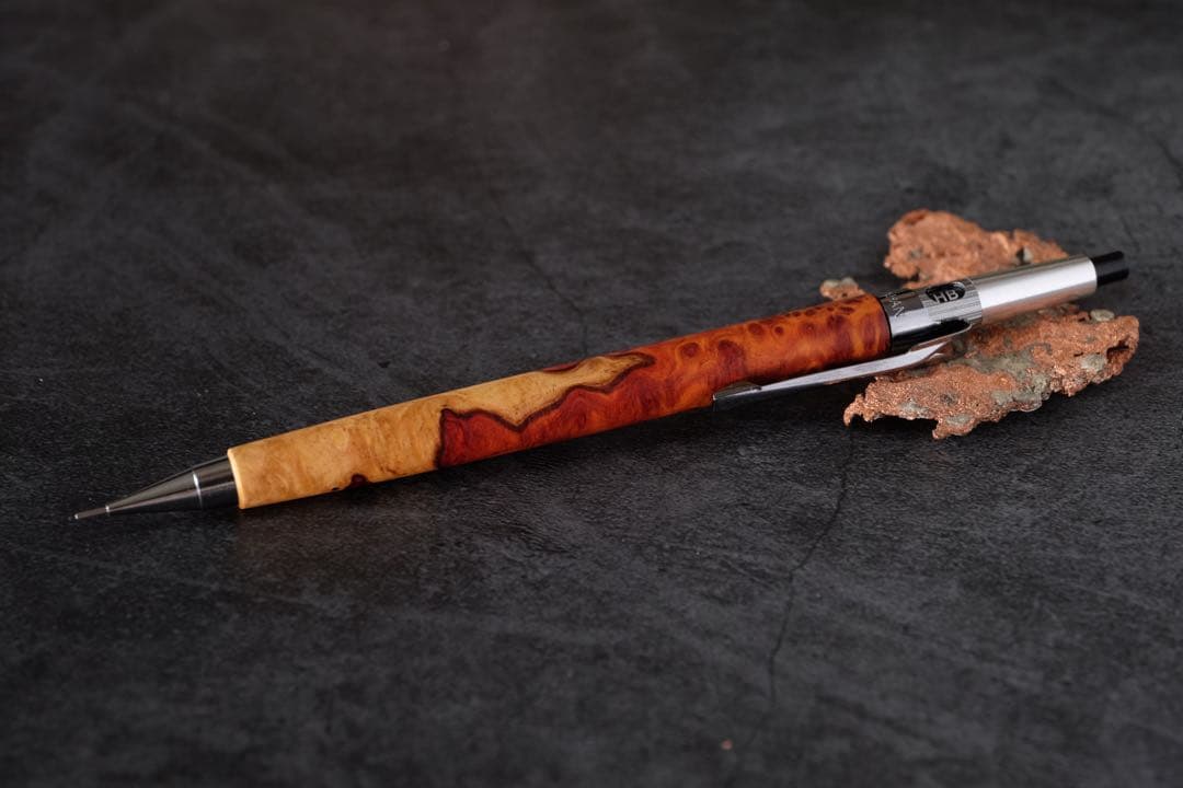 PG5木軸カスタム0178　高村杢工房 製図用シャープペンシル　極上の花梨瘤紅白