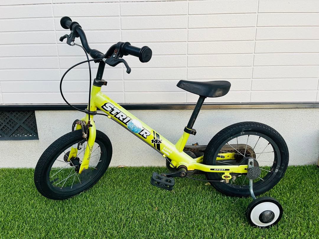 ストライダー キッズバイク STRIDER 14X ライムイエロー　黄色　自転車