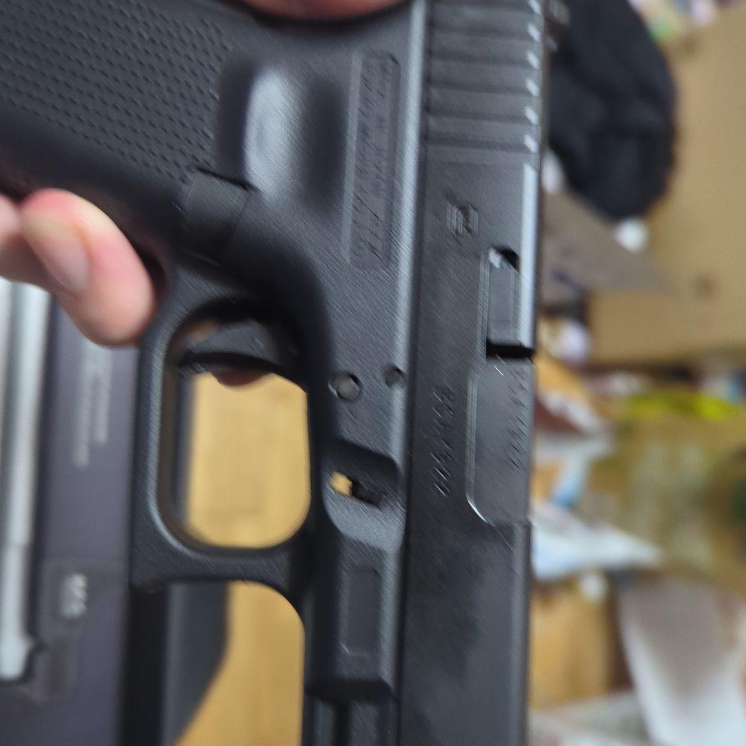 東京マルイ グロック17 Gen.4 ガスガン 箱あり 美品