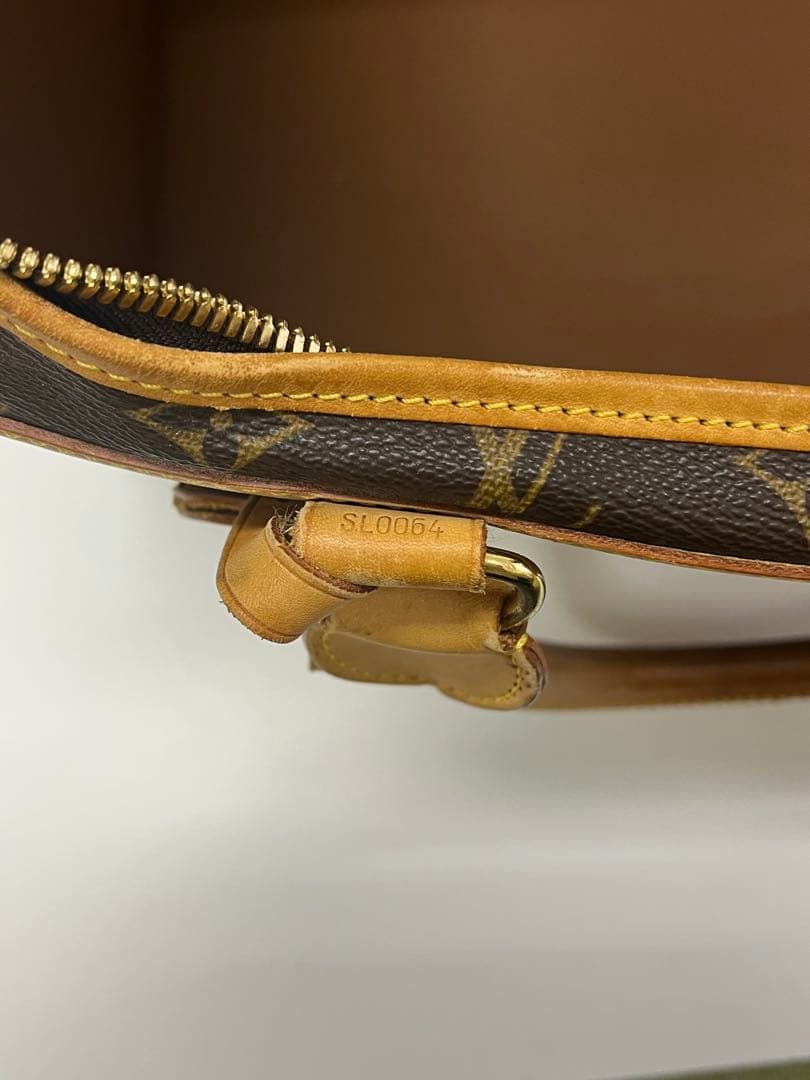 Louis Vuitton ルイヴィトン キャリーバッグ