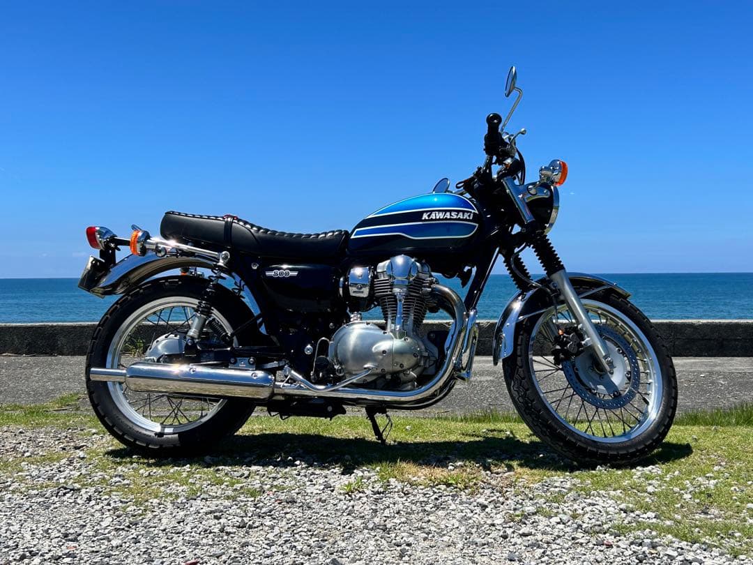 KAWASAKI W800用タンク