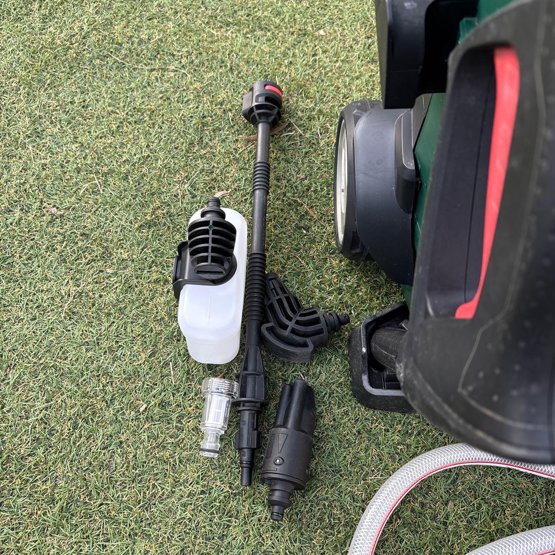 BOSCH UniversalAquatak 125 高圧洗浄機本体