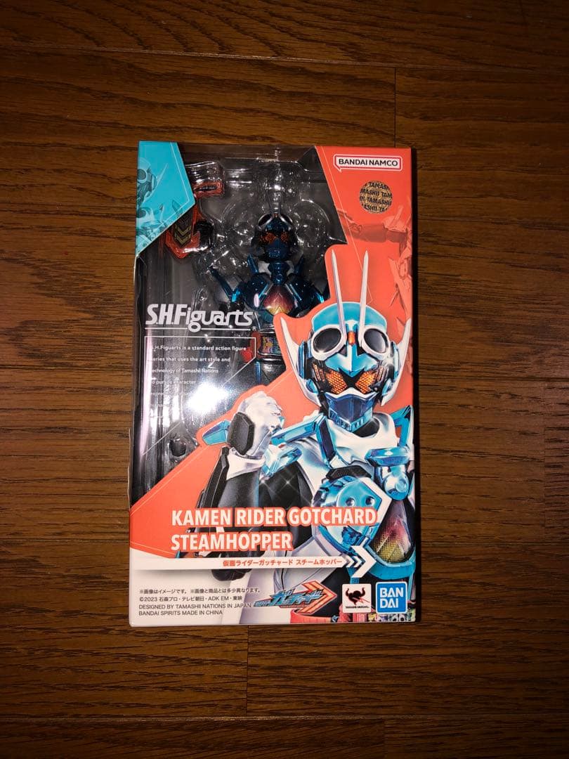 SHFiguarts 仮面ライダーガッチャード+仮面ライダーリバイ　2点セット