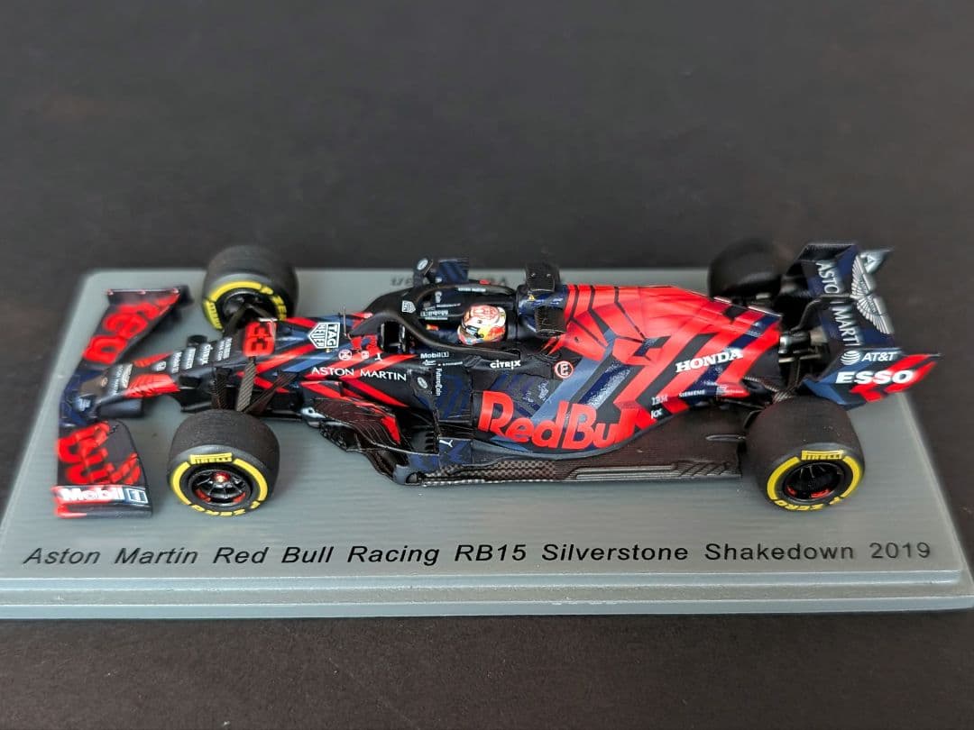 【ふにタッペン】スパーク1/43 RB15 シルバーストン シェイクダウン