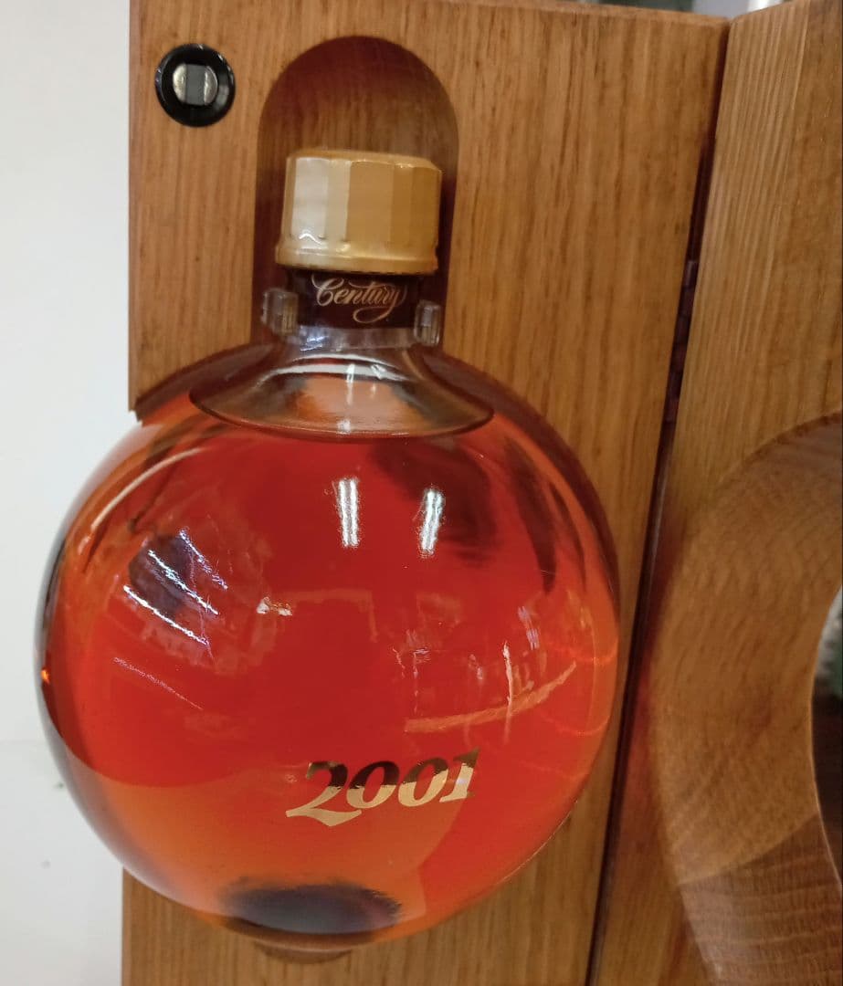 限定品！！　サントリーピュアモルトウイスキー　センチュリー21年