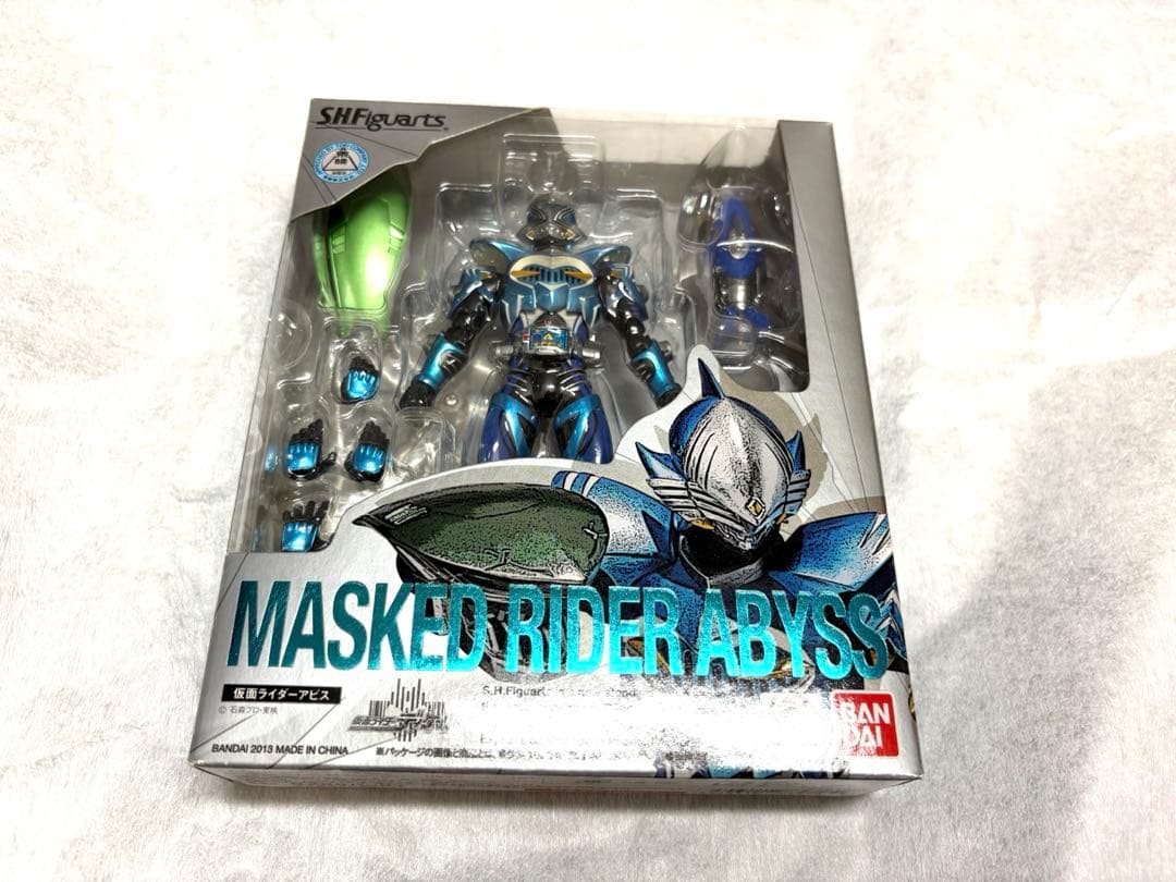 S.Hフィギュアーツ　仮面ライダーアビス新品未開封品