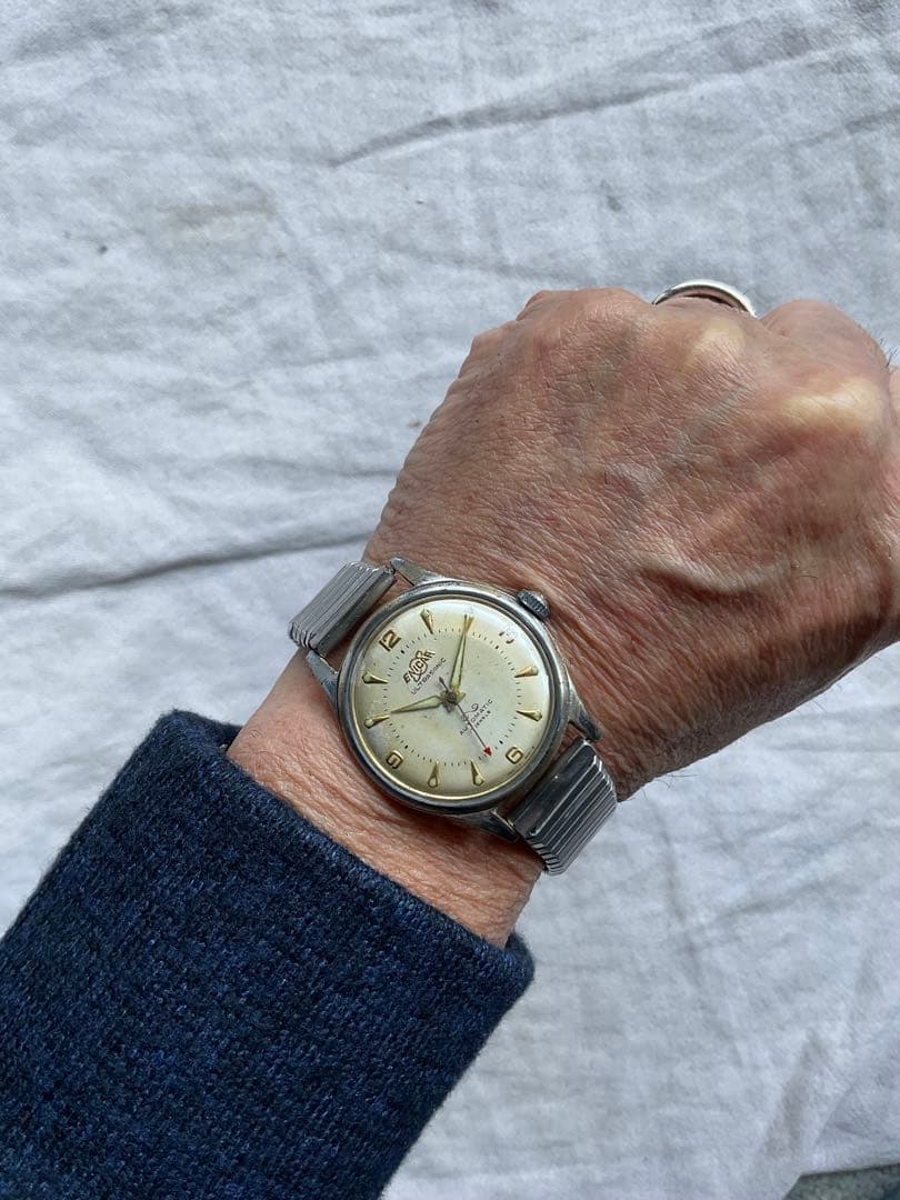 ★激貴重❣️世界初の両側回転式自動巻BIDYNATOR搭載❣️OLD.ENICAR❣️