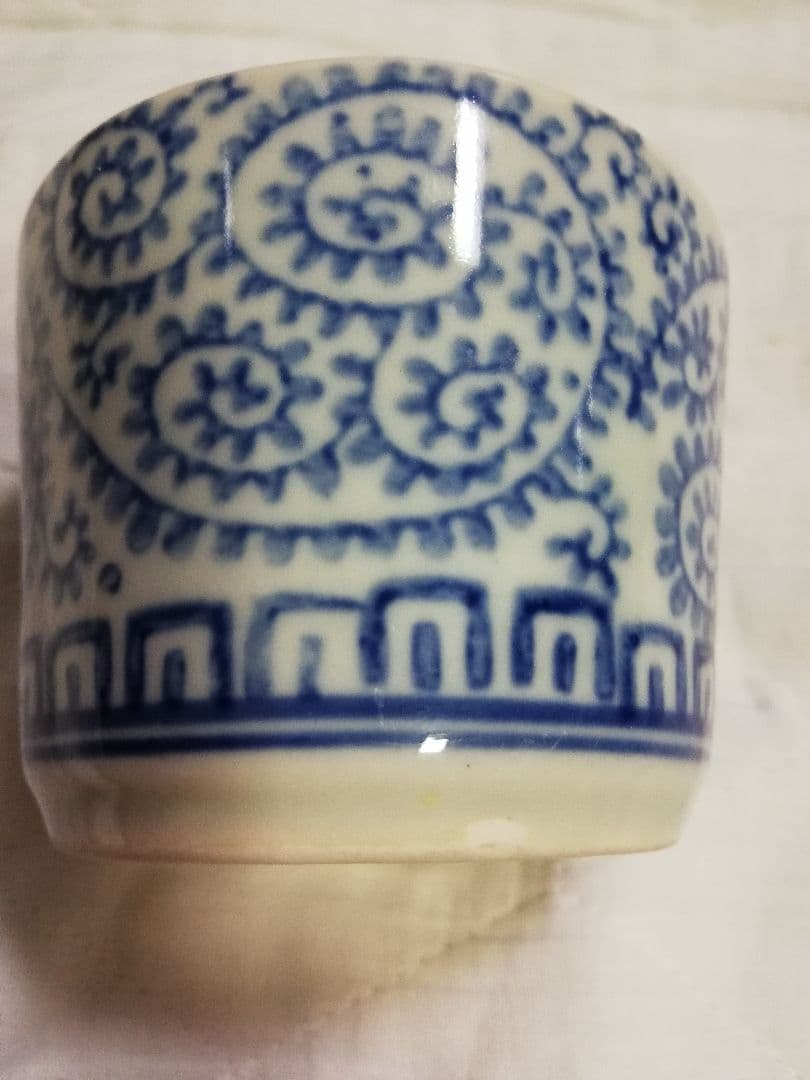 蛸唐草 磁器 昭和初期 タコからくさ ちょこ 骨董品