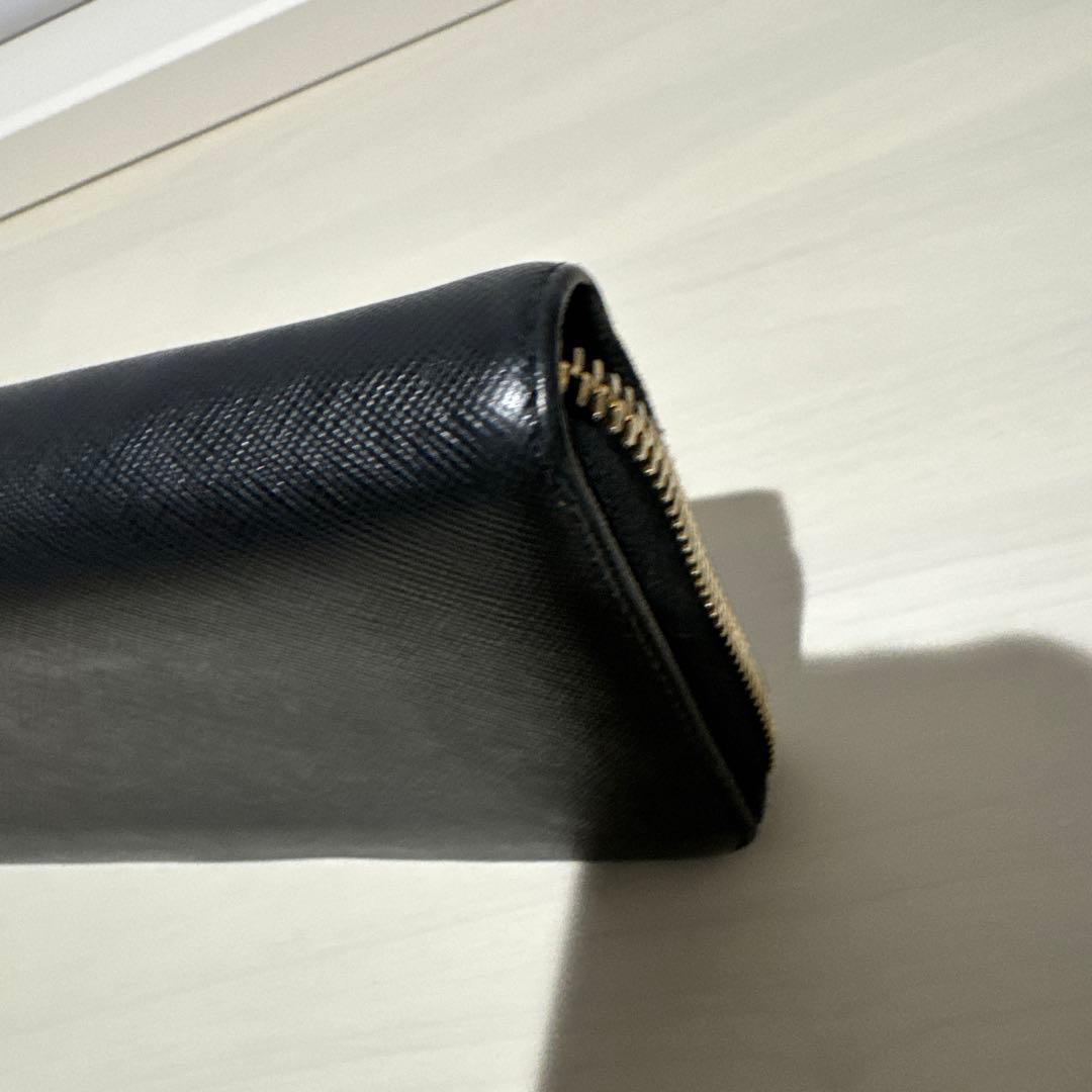 ケン　　PRADA サフィアーノレザー 長財布 ブラック