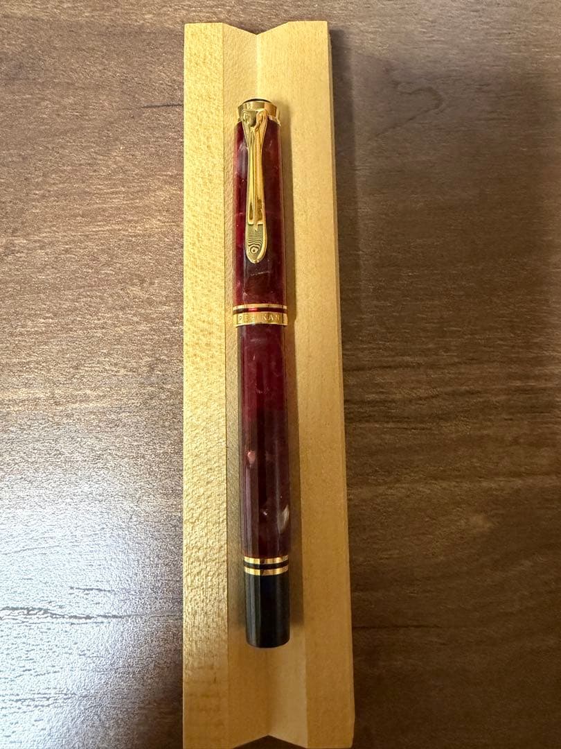 ペリカン　万年筆　M320 ルビーレッド　字幅B