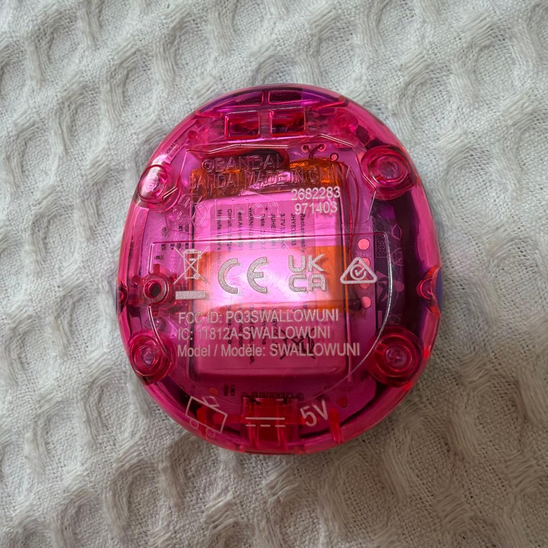 Tamagotchi Uni パープル バンド ストラップ付き