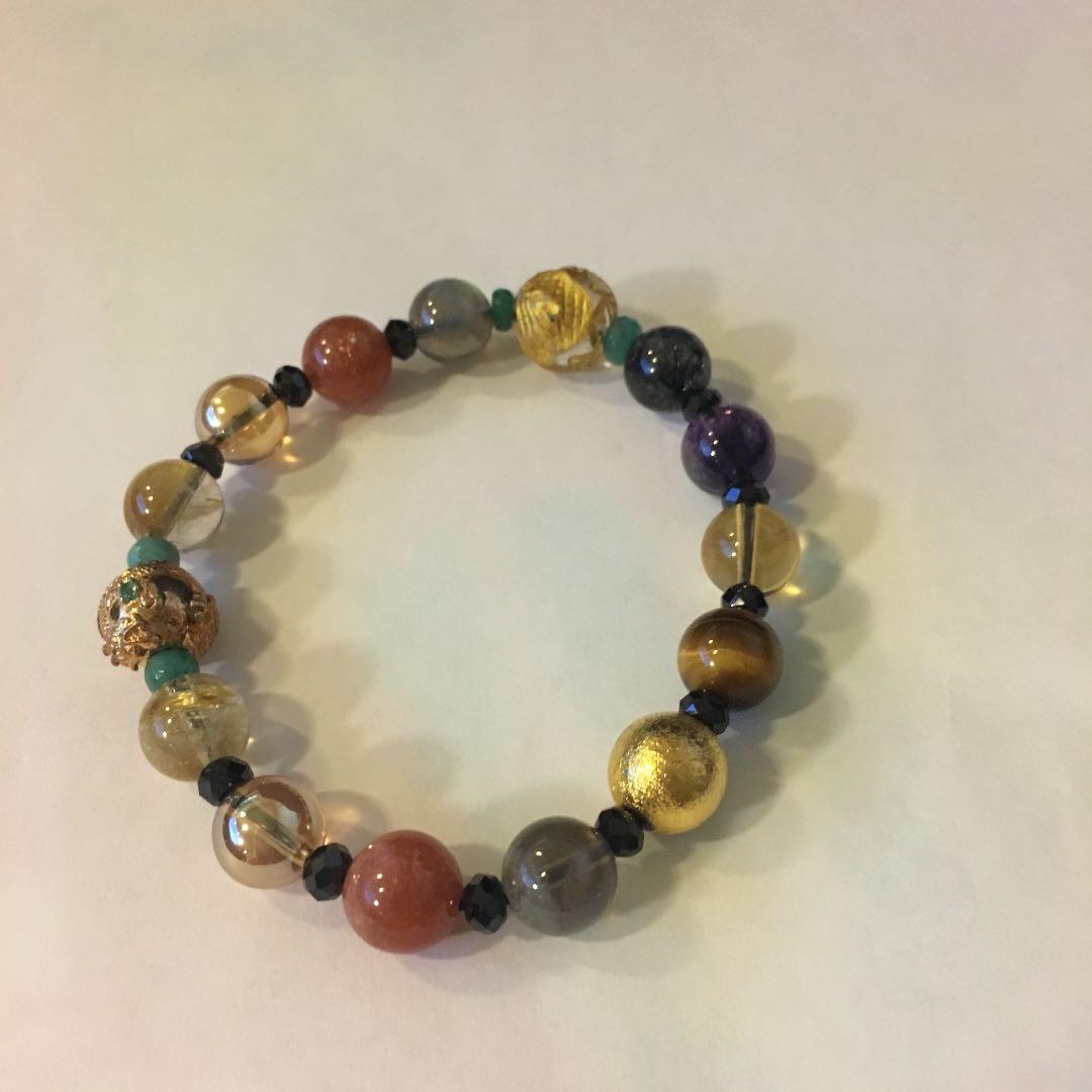 泉忠司さんのブレスレットです(≧∀≦)