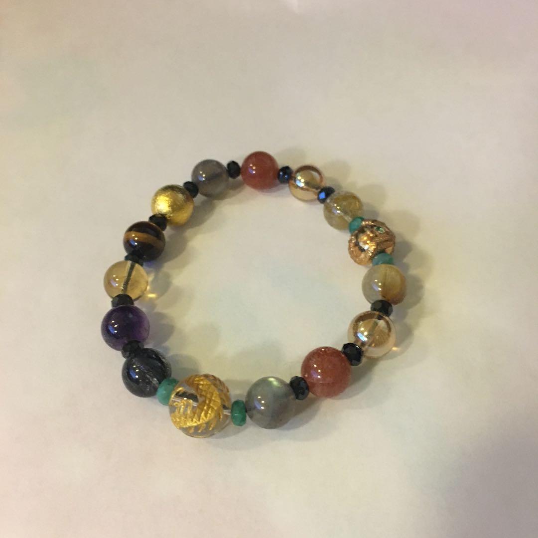 泉忠司さんのブレスレットです(≧∀≦)