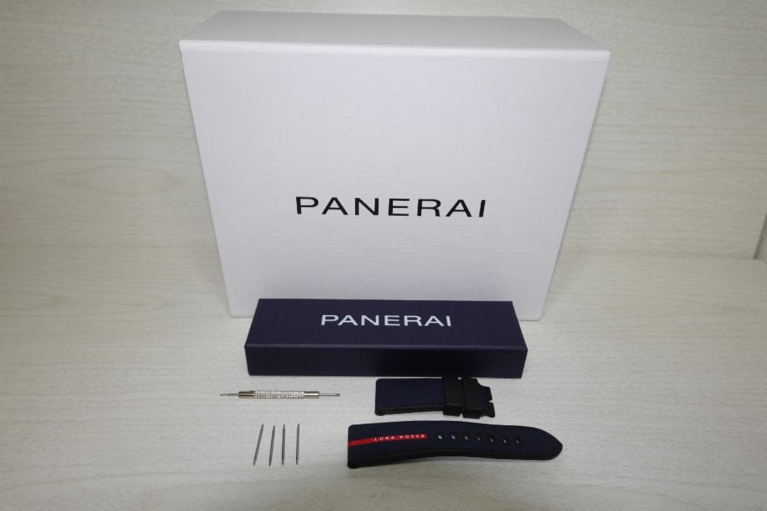 純正　PANERAI　パネライ　ルナロッサブルーストラップ　MXE0Q5ZK