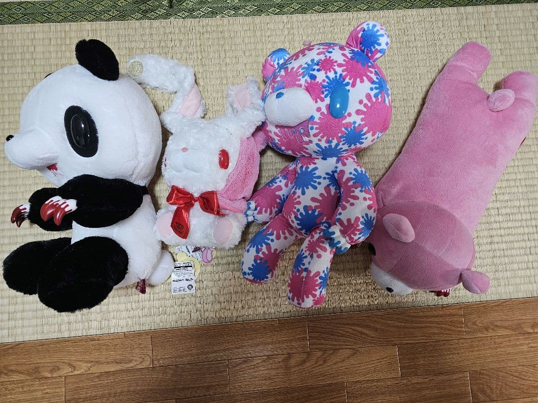 グルーミーぬいぐるみ