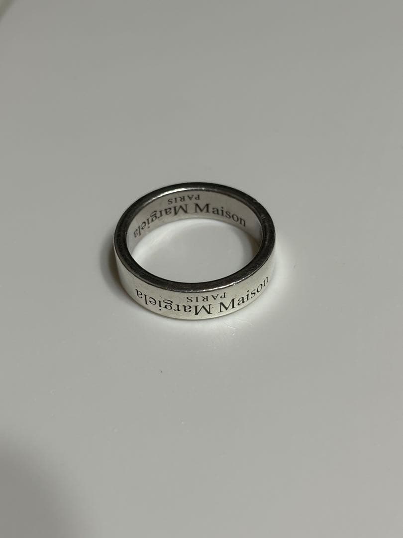 メゾン　マルジェラ　リバースリング