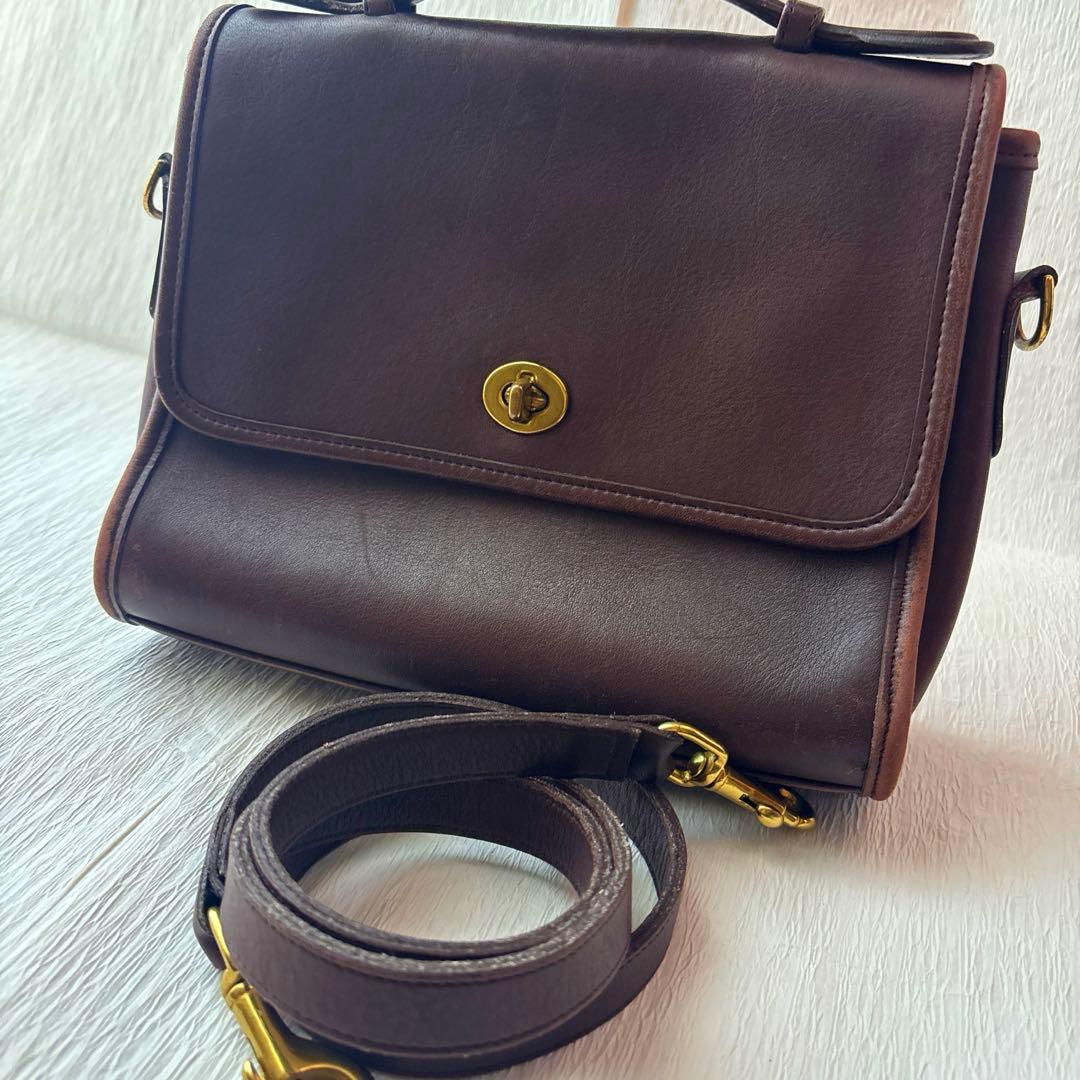 オールドコーチ　ショルダーバッグ　ターンロック 9870