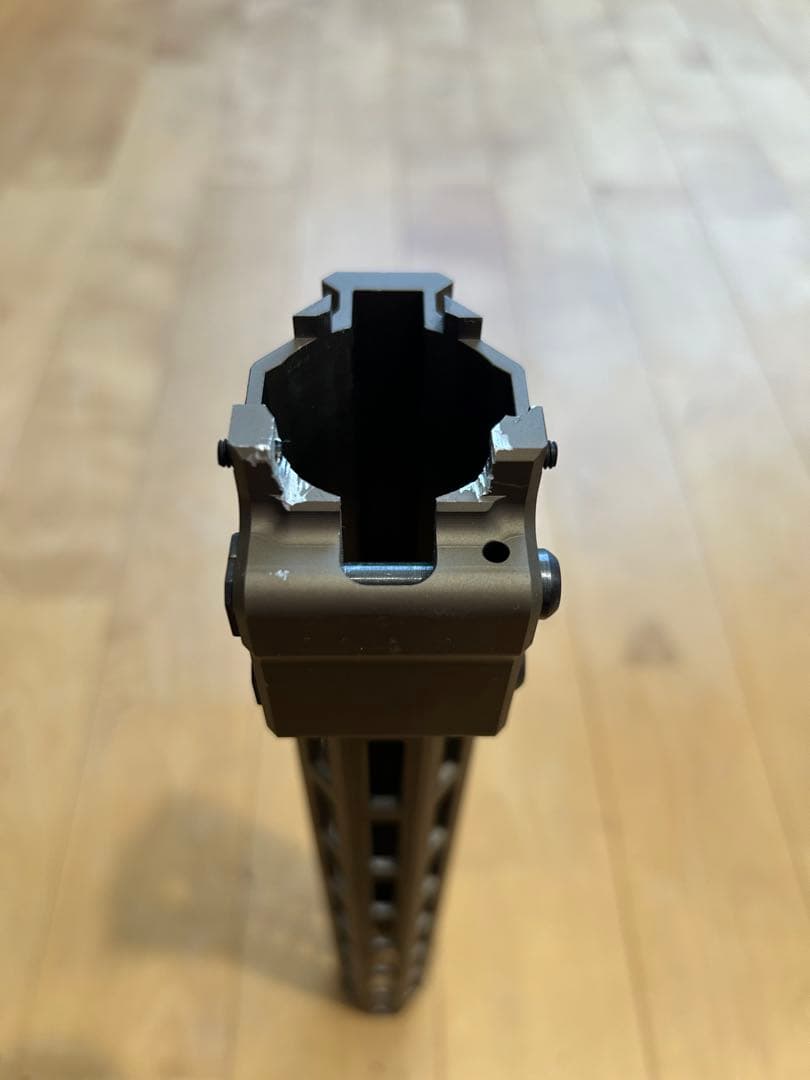 c&c tac GEISSELE SMR MK16タイプ 13.5ハンドガード