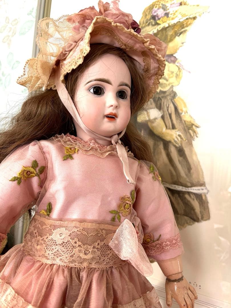 アンティークビスドール ドレスと、ボネ　2画面