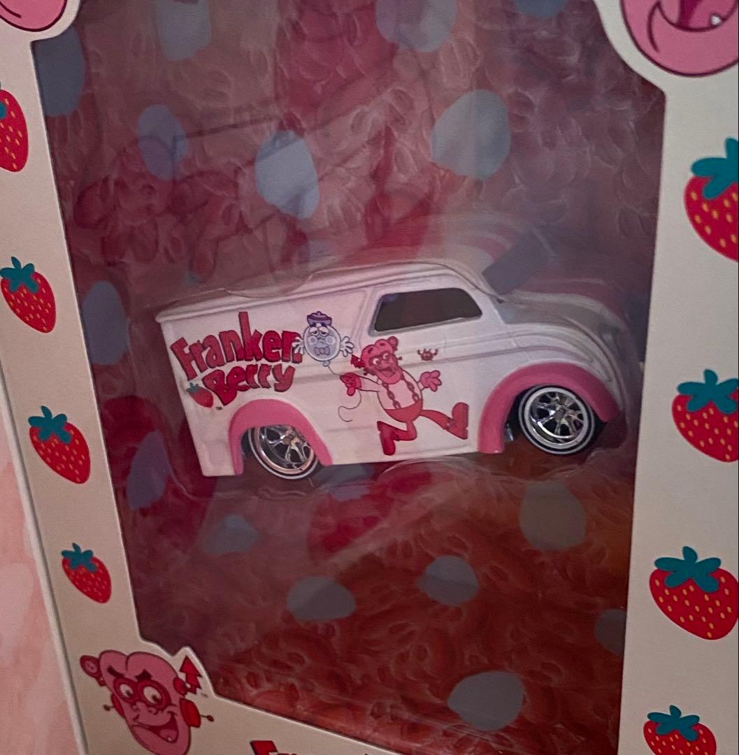 ホットウィール　デイリーデリバリー Franken Berry ミニカー