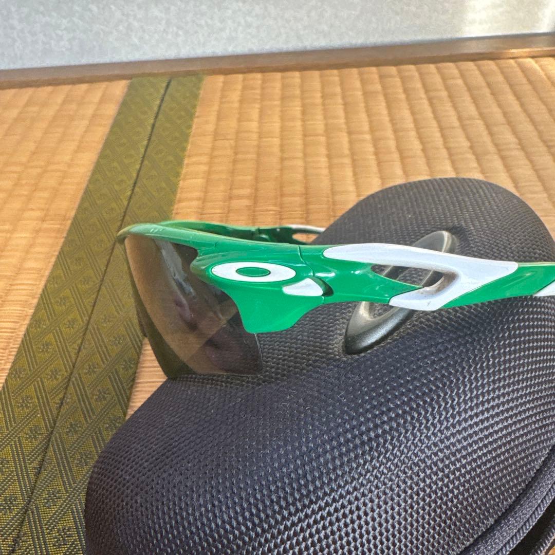 スポーツサングラス グリーン ホワイト 交換レンズ付き