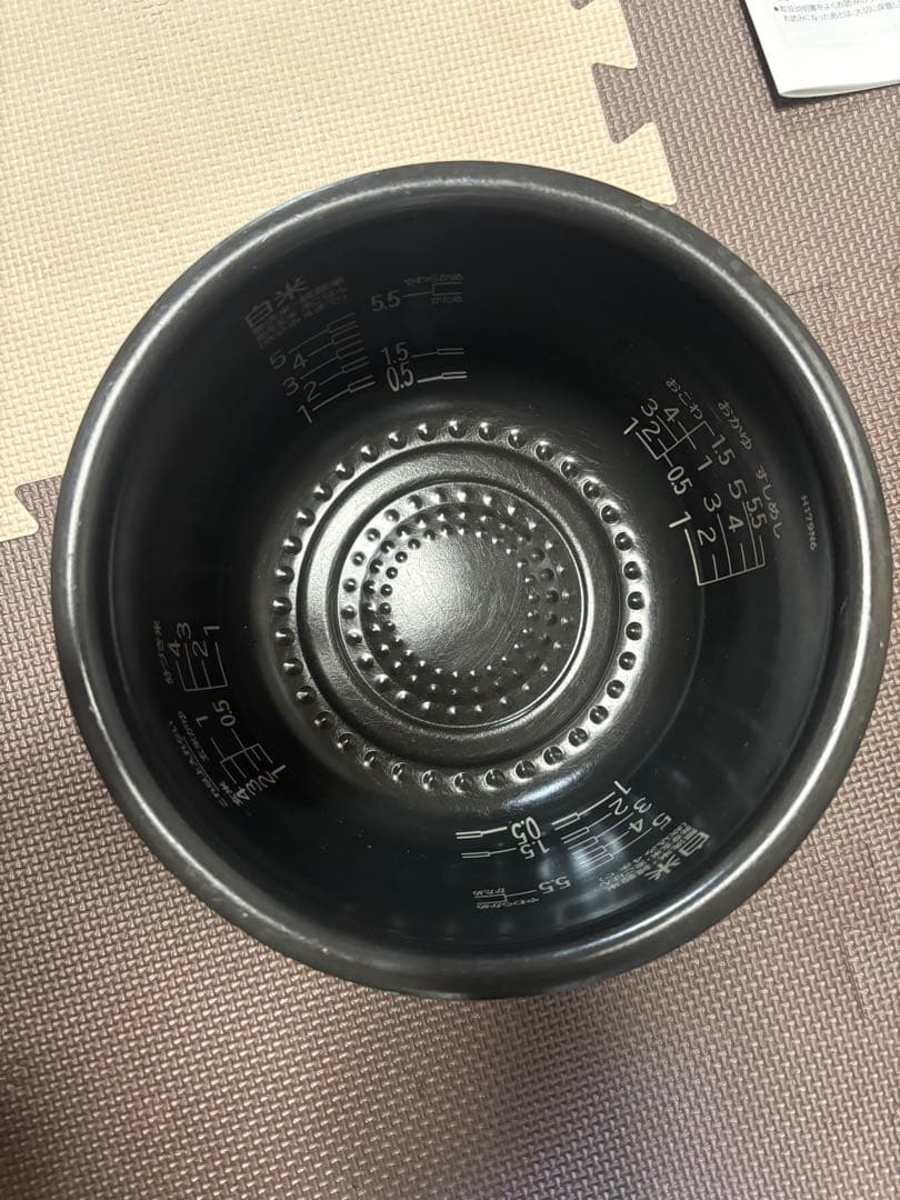 [倉庫処分セール]HITACHI 炊飯器 RZ-W100GM -2023年製