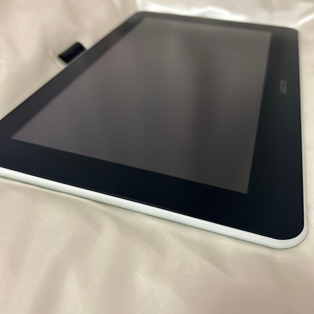 Wacom 液晶タブレット13.3型