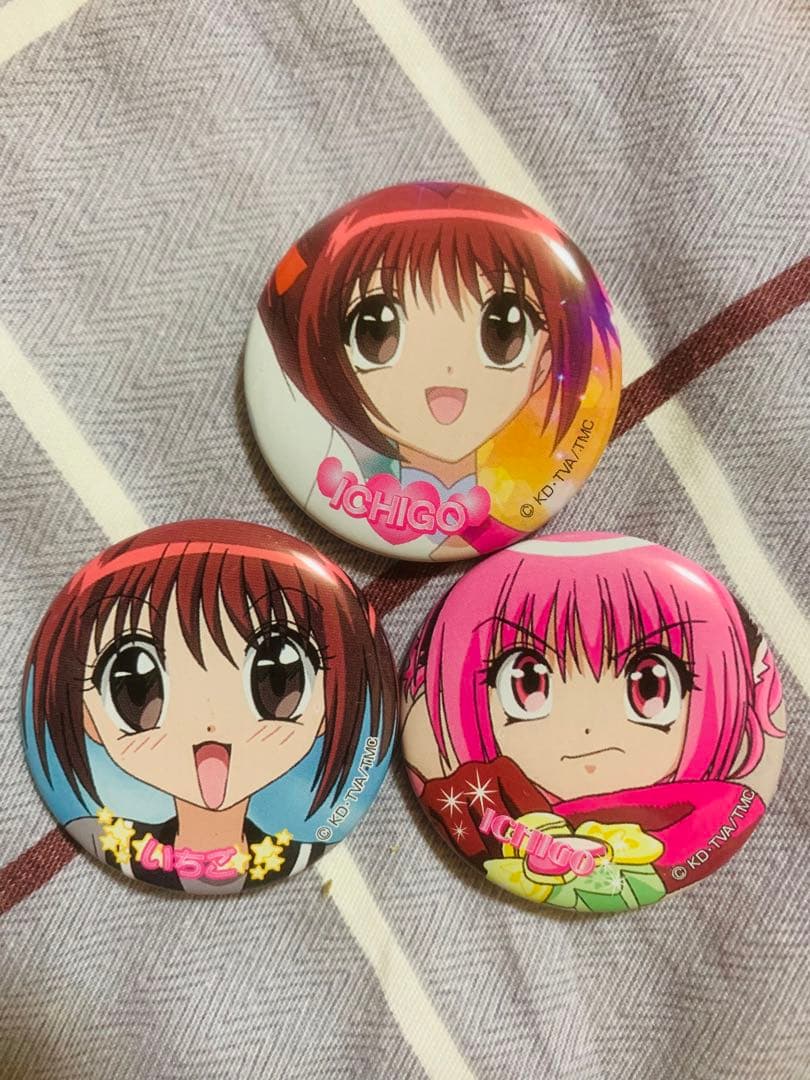 東京ミュウミュウ いちご 缶バッジ