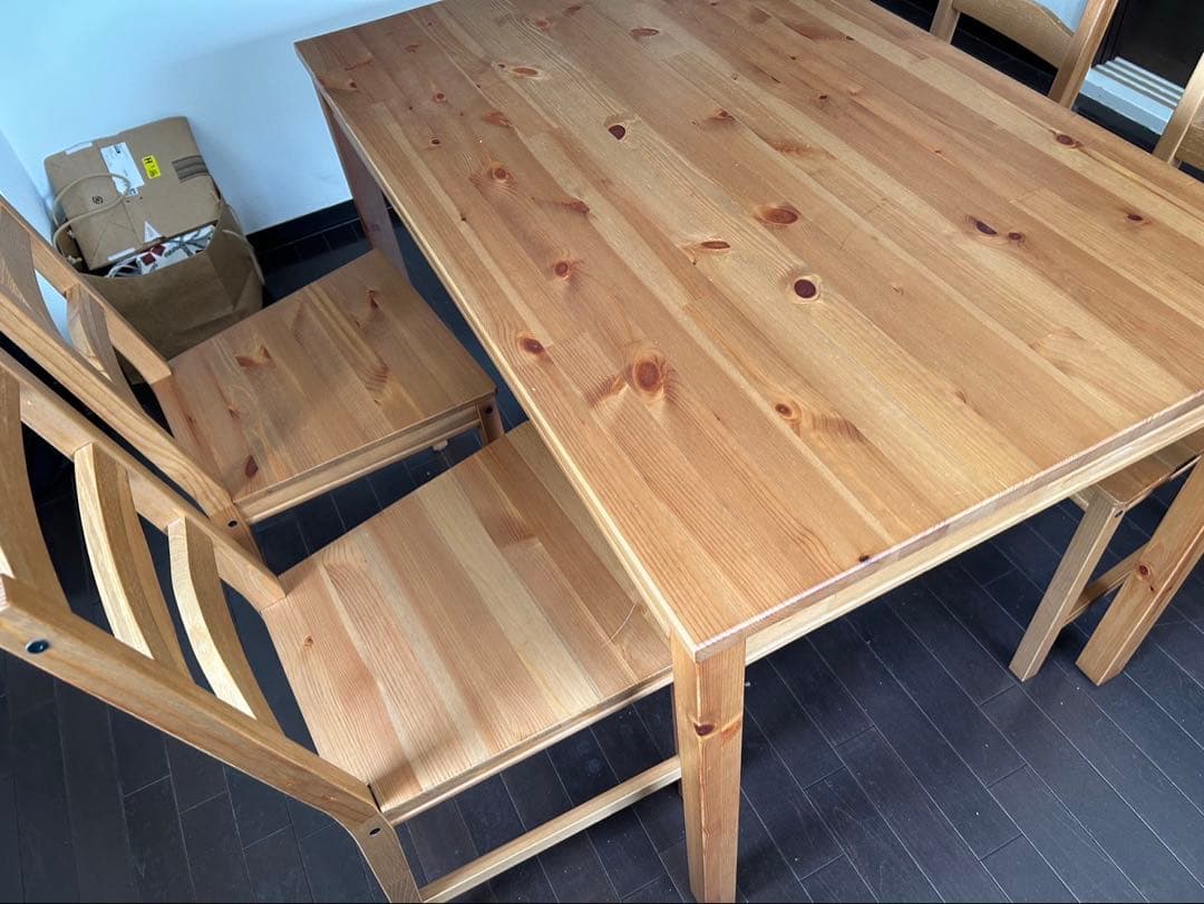 IKEA ヨックモック JOKKMOKダイニングテーブル、チェア4脚セット