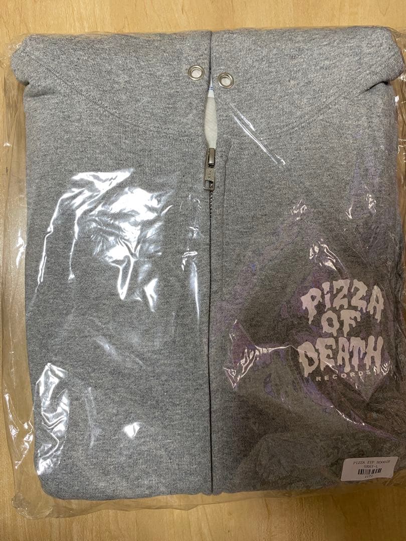 新品　PIZZA ZIP HOODIE GRAY-L