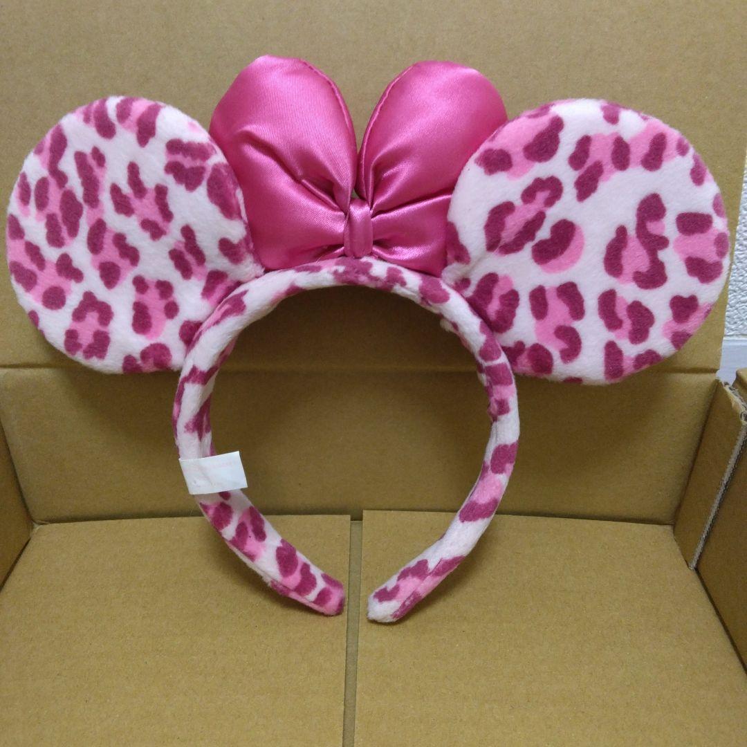 ②ディズニー　ヒョウ柄　カチューシャ　ピンク　ミニー　ダイヤ　りぼん　レオパード