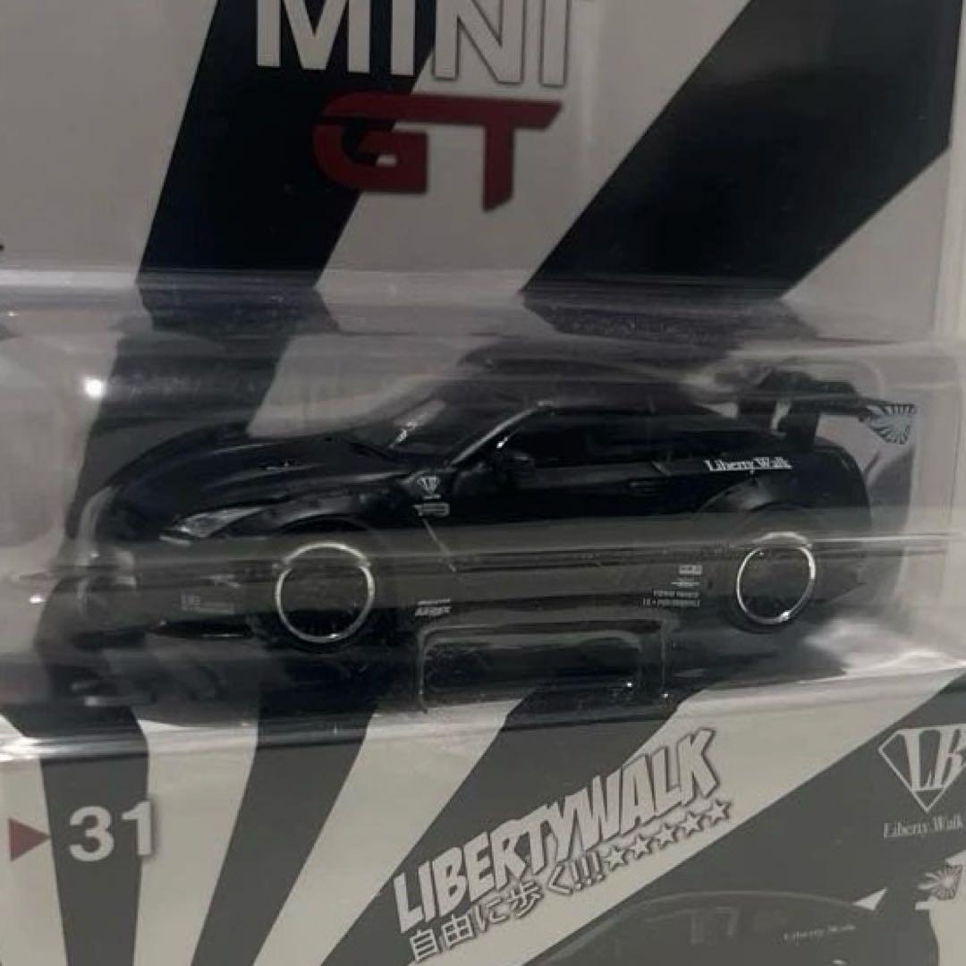 MINIGT リバティーウォーク 日産 GT-R マットブラック