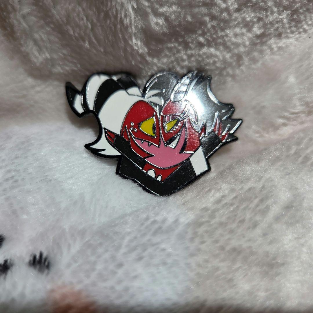 限定版プレオーダー ヘルヴァボス モクシー ミリー ピンバッジ 3点セット