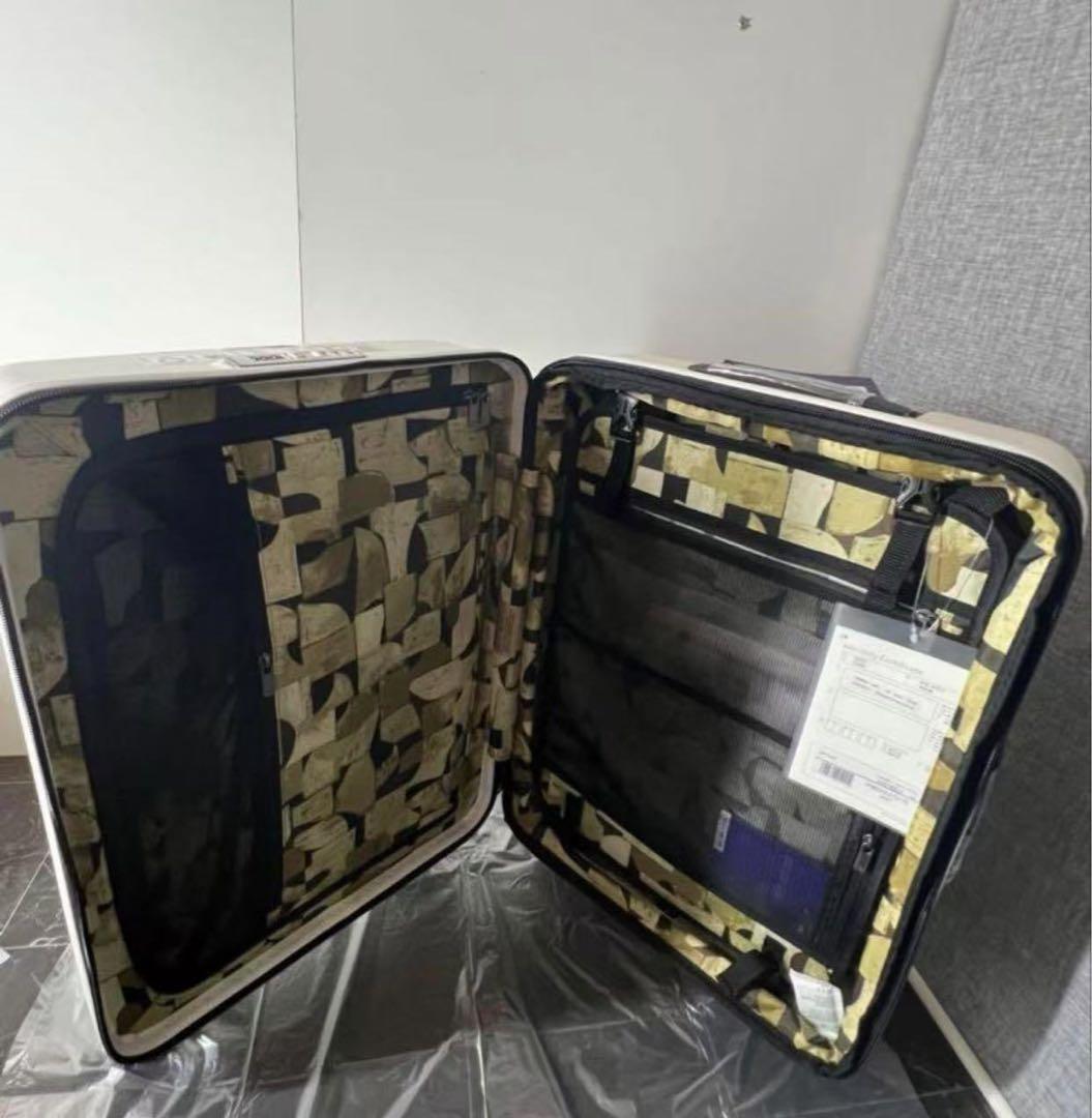 フレイ アイディー] スーツケース FWGB229302 レディース IVR