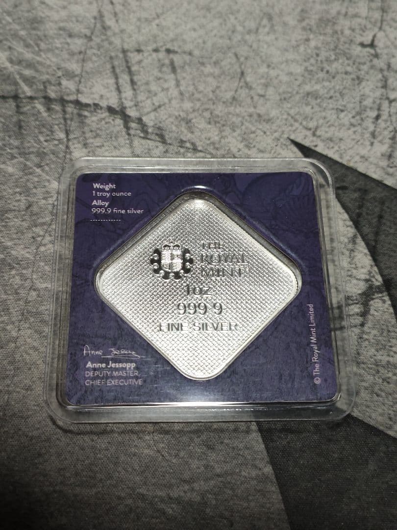 クイーンズ・ビースト・コンプリーター 1オンス 銀貨 純銀 シルバーバー1枚
