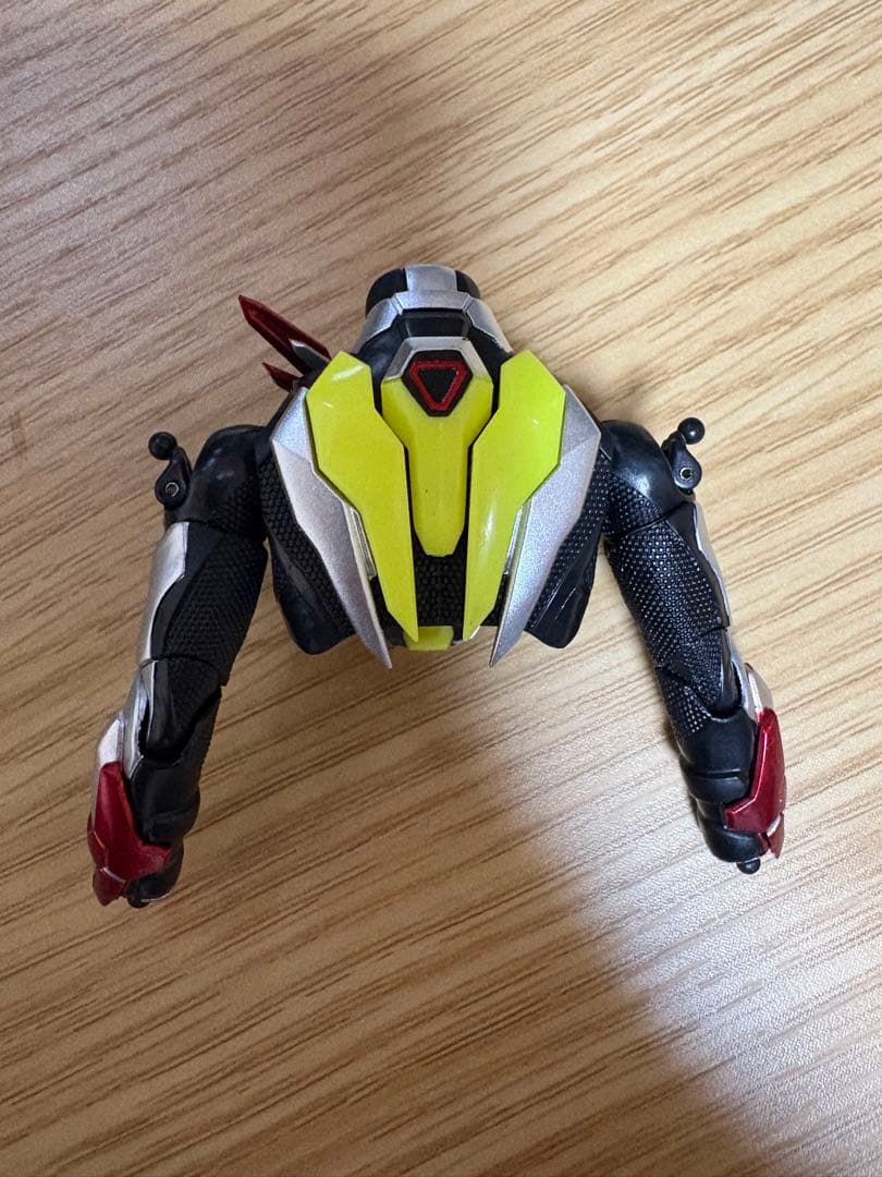S.H.Figuarts仮面ライダーゼロツー　初期不良対応済み