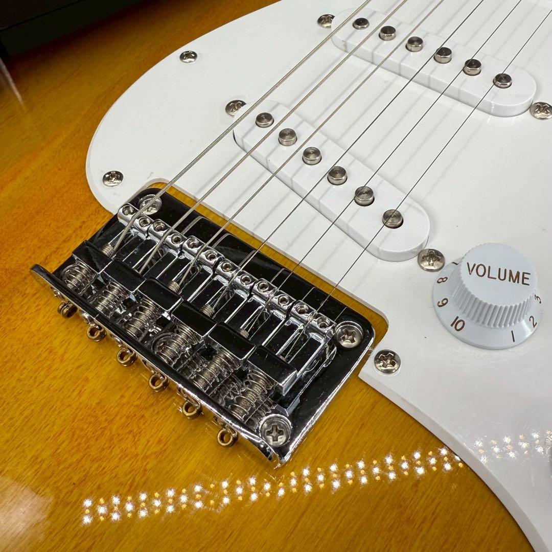 Squier BY Fender BULLET STRAT ストラトキャスター