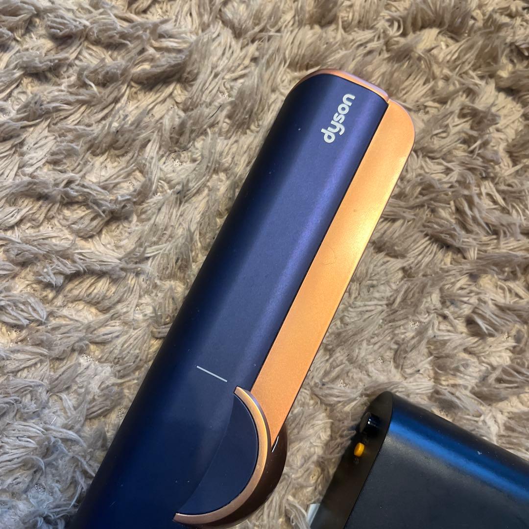 dyson ストレイトナドライヤー