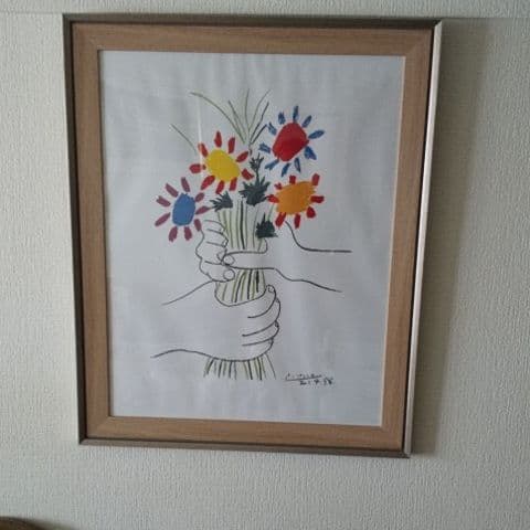 パブロ ピカソ絵画「花束を持つ手」