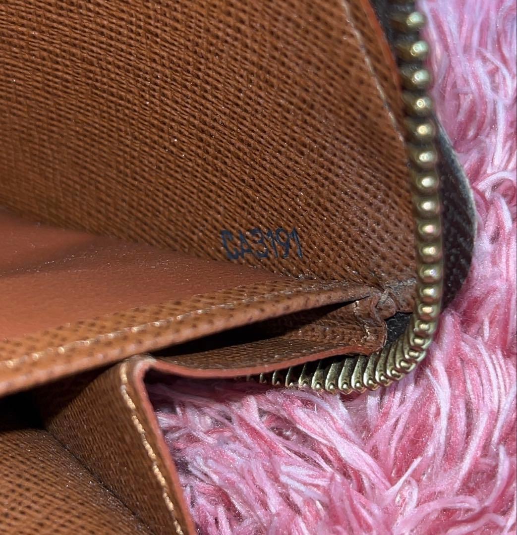 【美品】ルイヴィトン Louis Vuitton モノグラム ジッピーウォレット