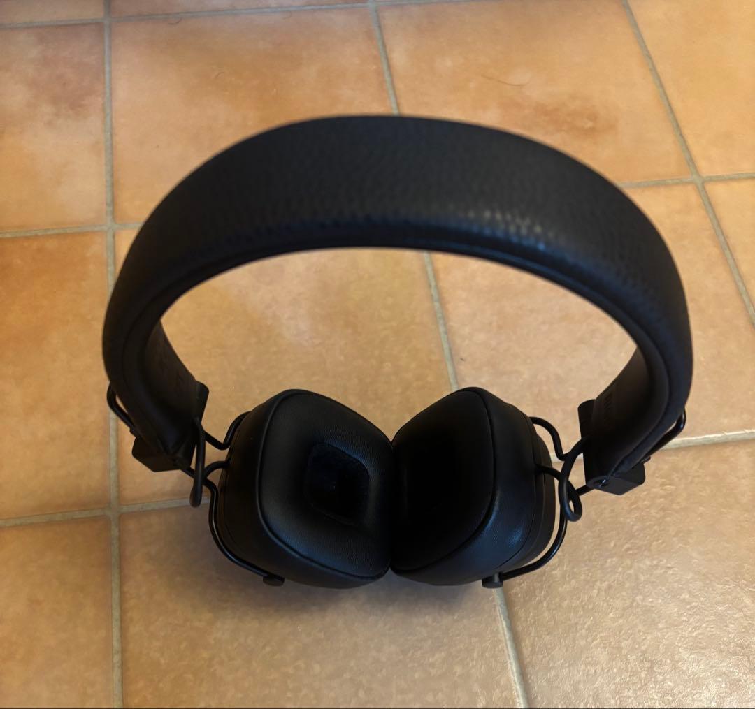 Marshall Vワイヤレスヘッドホン ブラック 正規品 本体