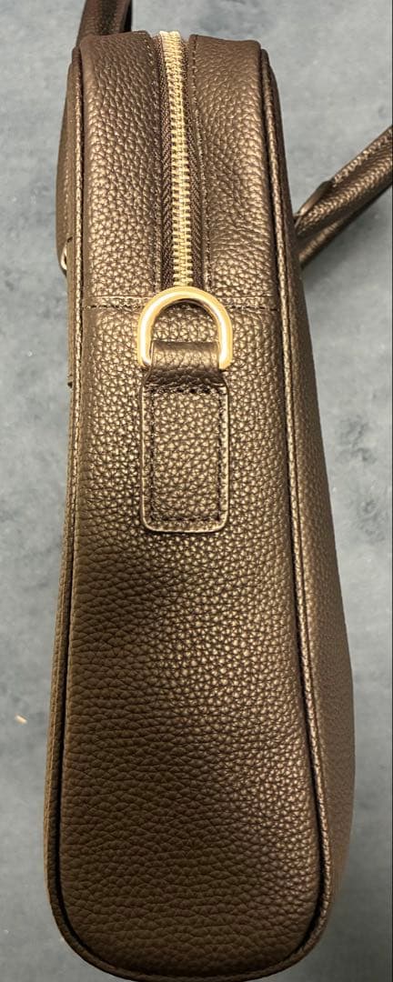 PRADA ブラックレザー ビジネスバッグ