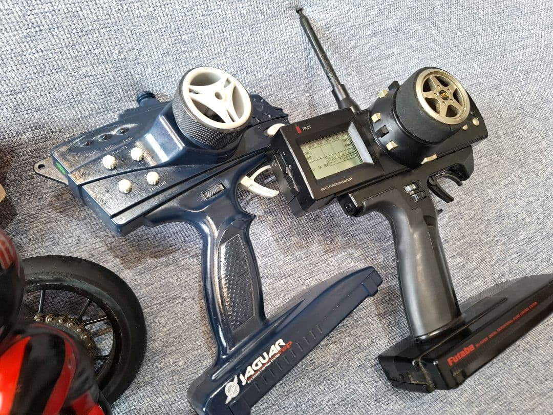 ThunderTiger 1/5 Ducati 999 R/C ラジコンバイク