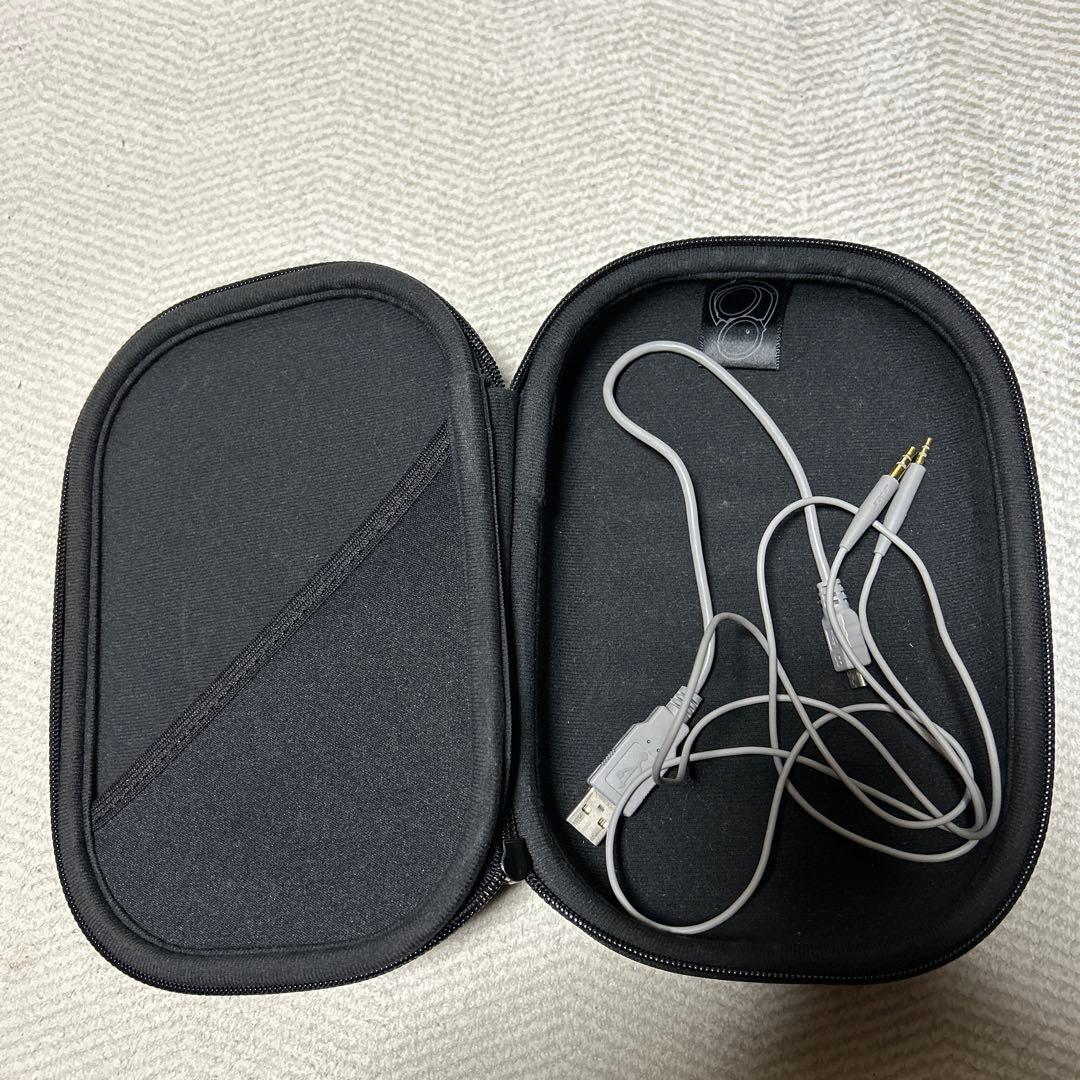 BOSE QuietComfort 35 ヘッドホン　シルバー