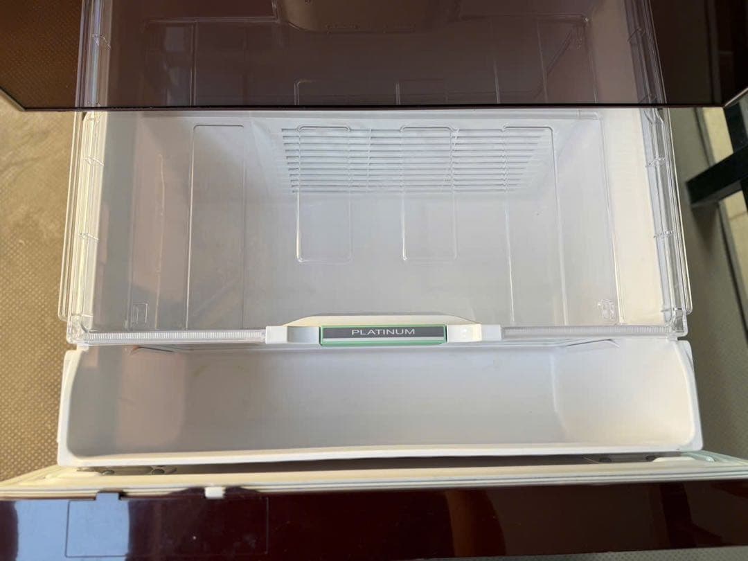 ブライ　日立 ワインレッド 二ドア冷蔵庫